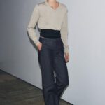 ZW COLLECTION FLARE MID-RISE JEANS